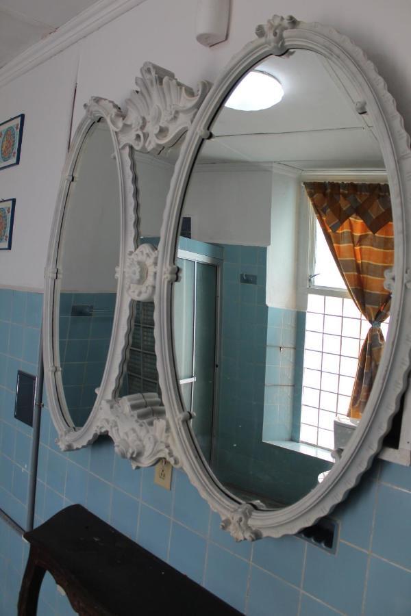 Hostal Velvet Plaza Santa Ana Zewnętrze zdjęcie